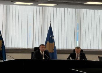 Kurti: 9 nga 10 reforma të rrezikuara për shkak të bllokadës në Kuvend