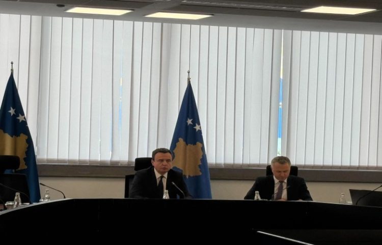 Kurti: 9 nga 10 reforma të rrezikuara për shkak të bllokadës në Kuvend