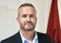 “Kur je me gra nuk sulmohet njeriu”, reagon Hysni Mehani pas incidentit me Sami Lushtaku