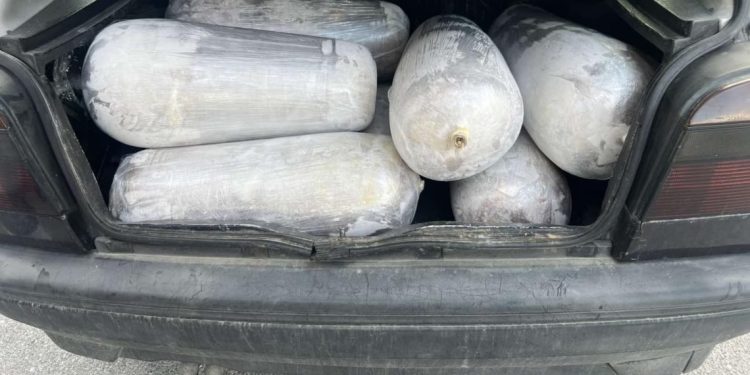 Dogana ndalon kontrabandimin e 200 kg mish në Glloboçicë