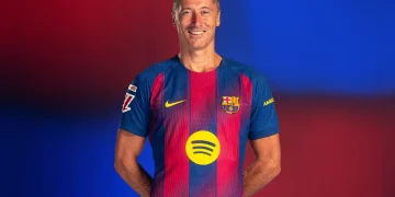 Zyrtare: Lewandowski largohet nga Barcelona