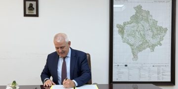 Sveçla: Po bëhet Xhandarmëria e Republikës së Kosovës
