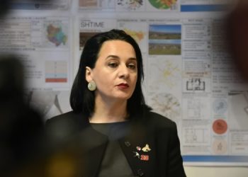 Pacolli ngre dyshime për keqpërdorime milionëshe të parasë publike për dy prona në Ferizaj, fton organet për hetim