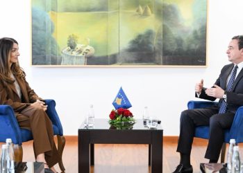 Ish-nënkryetarja e LDK-së i bashkohet ekipit të Kurtit në Qeveri