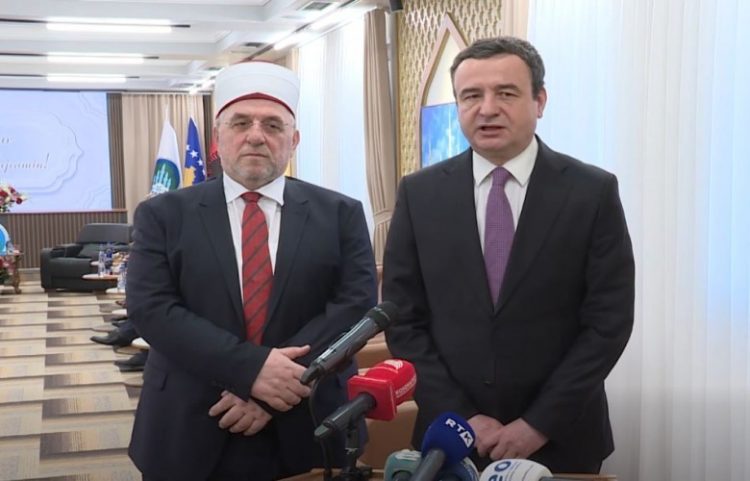 Kurti viziton BIK-un për Kurban Bajram: Sakrifica dhe solidariteti obligim për të mirën e përgjithshme