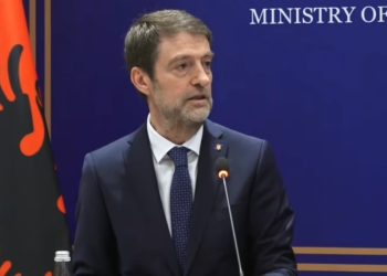 Hoxha nga Prishtina: Kosova mbetet prioritet i politikës së jashtme të Shqipërisë