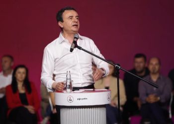 LVV hap fushatën zgjedhore në Ferizaj, Kurti premton 1 miliard euro për ushtrinë dhe dyfishim të shtesave për fëmijë