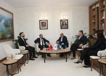 Bulliqi pret Maqedoncin, diskutojnë për projektet e FSK-së