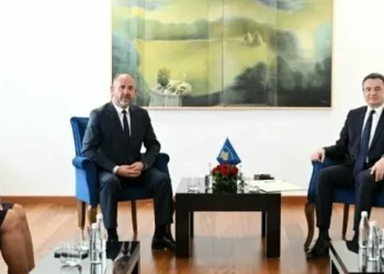Kurti emëron Bedrija Ejupagiqin zëvendësministër të Infrastrukturës dhe Transportit