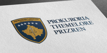 Dallaveret me kredi/ Prokuroria e Prizrenit kërkon paraburgim për dy zyrtarët bankarë