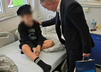 Dronë, motoristë dhe dhurata, Policia qendron pranë fëmijëve në ditën e tyre