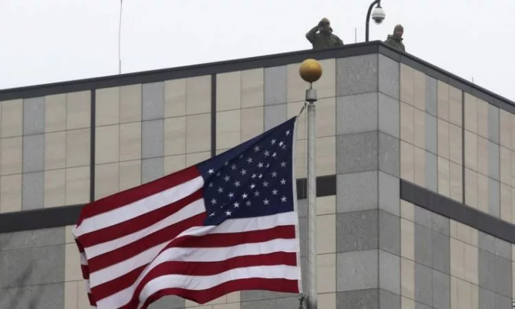 Ambasada e SHBA-së: Udhëheqësit politikë të Kosovës duhet të punojnë së bashku për të formuar institucionet