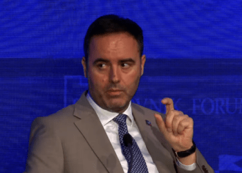 Sorensen kërkoi zbatim të plotë të Marrëveshjes së Ohrit, Konjufca: Nuk u nënshkrua, por ka angazhime që duhet të zbatohen