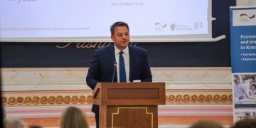 Shpallen 65 përfituesit e skemës së granteve për zhvillimin rural