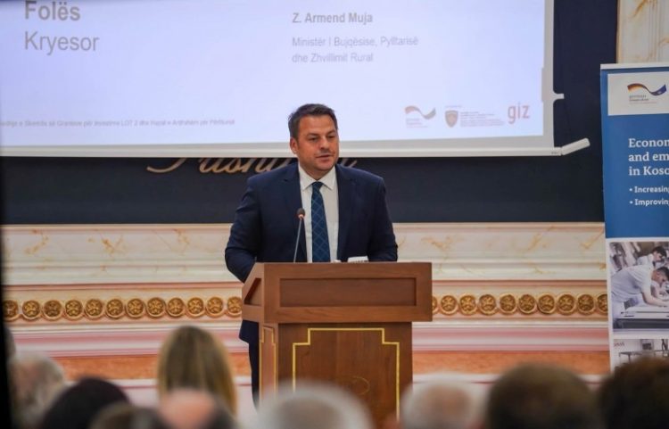 Shpallen 65 përfituesit e skemës së granteve për zhvillimin rural