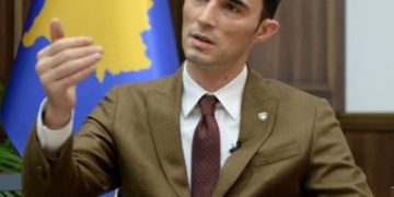 Ish-ministri Endrit Shala dënohet me dy vjet bu*rgim për konflikt interesi