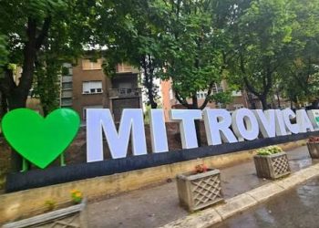 MAPL refuzon vendimin për largimin e obeliskut në Mitrovicën e Veriut