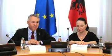 Shkëmbim përvojash për fazat kyçe të anëtarësimit në BE