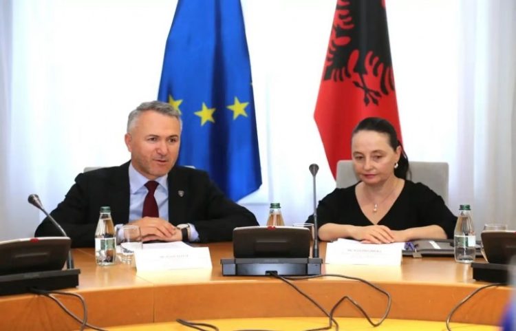Shkëmbim përvojash për fazat kyçe të anëtarësimit në BE