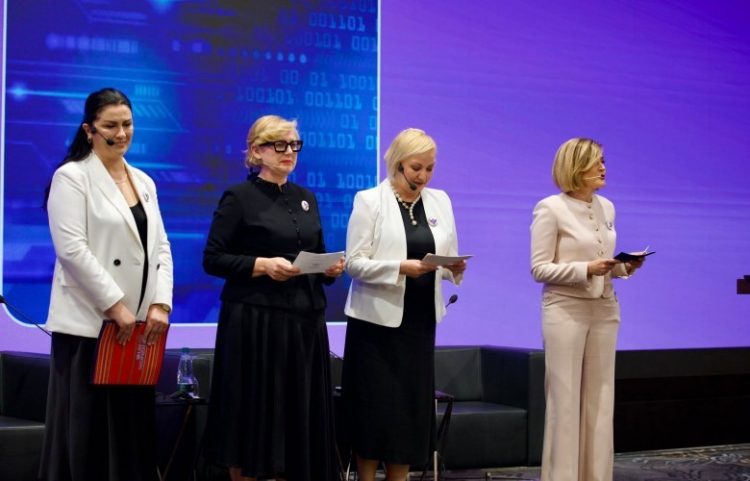 Kusari-Lila: Gratë sot zotërojnë 18 për qind të bizneseve në Kosovë
