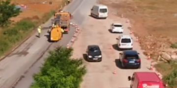 Basha inspekton rehabilitimin e rrugës së dëmtuar në Slivovë të Ferizajt
