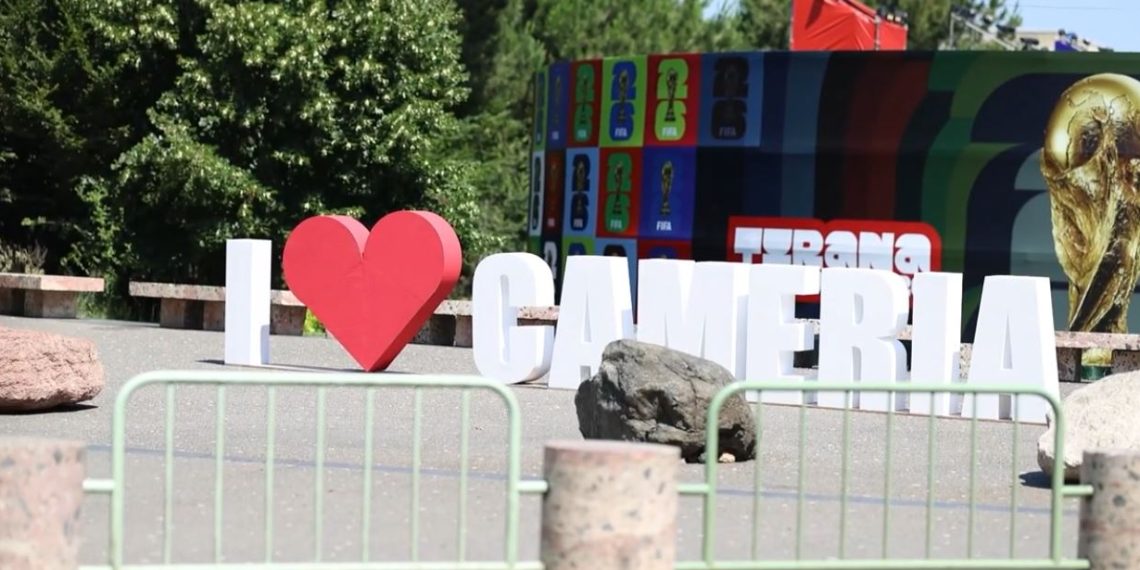 “Mos harro Çamërinë”, përkujtohet në Tiranë gje*nocidi ndaj çamëve