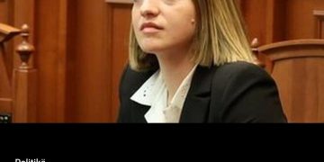 15 ditë proteste, “Neo Malësorja” braktis PS-në: Prej sot jam deputete e pavarur!