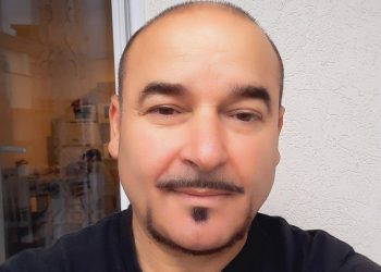 Mero Baze dhe teoria e madhe e bretkosës gjeopolitike