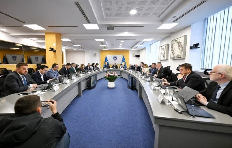 Qeveria ndan mbi 550 mijë euro për shëndetësi dhe teknologji