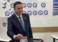 Abdixhiku voton në Prishtinë: Çdo votë vendos fatin e vendit