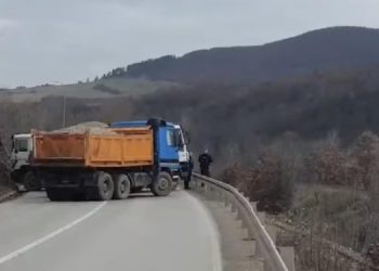 Prokuroria Speciale ngrit aktakuzë ndaj gjashtë serbëve, në vitin 2022 bllokuan rrugët kryesore