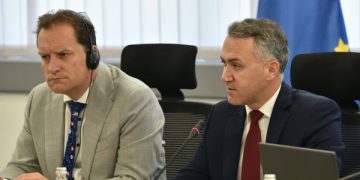 Zulfaj: Bllokada në Kuvend rrezikon humbjen e afro 60 milionë eurove nga Plani i Rritjes i BE-së