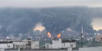 Rafineria e naftës në Moskë goditet përsëri nga dronët