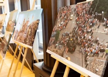 Në Berlin hapet ekspozita `28 Minuta`, kushtuar hyrjes së forcave gjermane