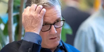 Sipas mediave britanike, Kryeministri Starmer do të japë dorëheqjen të hënën