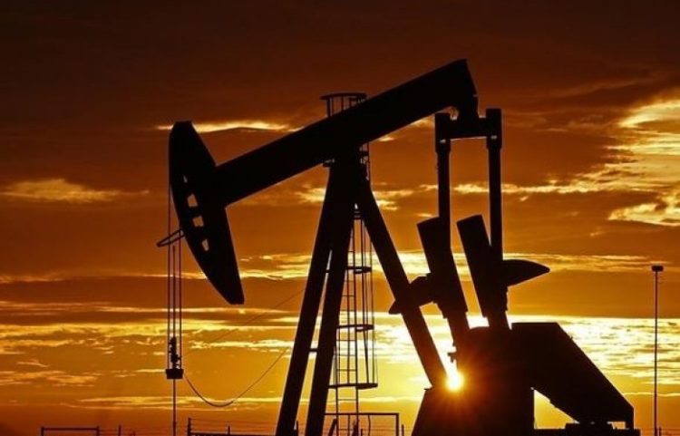 Nafta bie ndjeshëm pas përparimit në negociatat e paqes SHBA-Iran