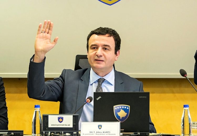 Qeveria ndan 3 milionë euro për mbulimin e Kartonit të Gjelbër për mërgatën gjatë verës