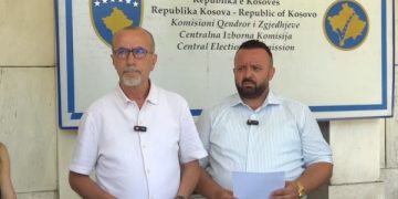 Haxhiu dhe Kryeziu nga PDK dorëzojnë ankesë në PZAP, kërkojnë rinumërim të votave
