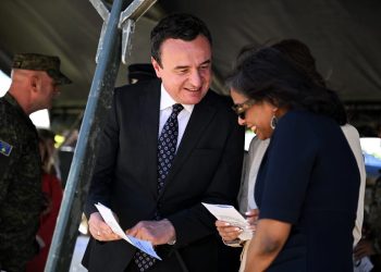 Kryeministri në Bondsteel në ceremoninë e ndërrimit të komandës: Roli i SHBA-së dhe KFOR-it mbetet kyç për paqen dhe sigurinë në Kosovë