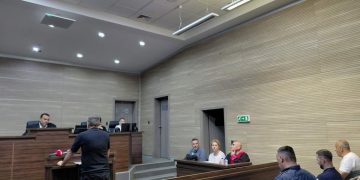 Seanca ndaj të akuzuarit për krime lufte Ekrem Bajroviç, sot po dëshmon Naim Elshani