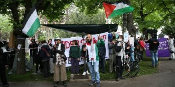 Asambleja e studentëve në Universitetin e Vjenës voton për bojkot akademik të universiteteve izr@elite