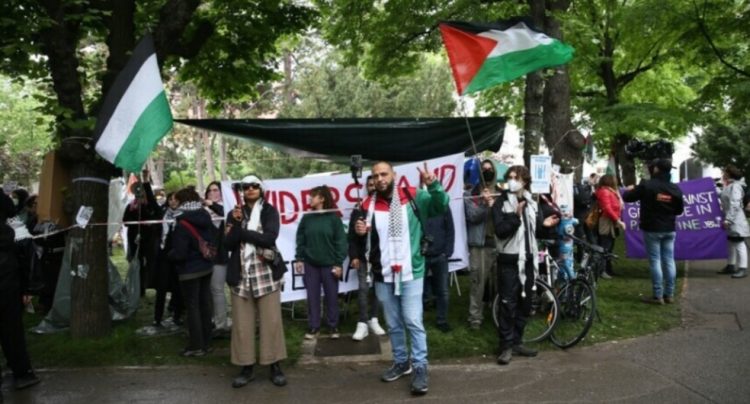 Asambleja e studentëve në Universitetin e Vjenës voton për bojkot akademik të universiteteve izr@elite