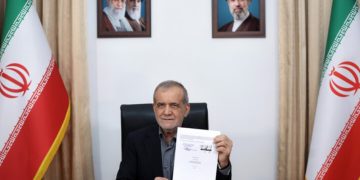 Presidenti iranian e cilëson memorandumin Iran-SHBA si “dokument historik”