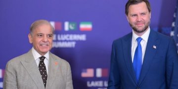 Vance: Është arritur “përparim i madh” në bisedimet me Iranin, do të ketë “përparim shtesë” në orët në vijim