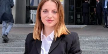 “Europa t’i kthejë sytë drejt Shqipërisë ”/ Marjana Koçeku në Bruksel: Po diskutojmë protestat e këtyre 30 ditëve