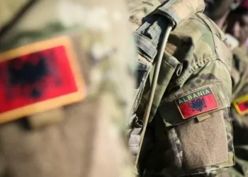 Shqipëria merr hua në vlerë 302 milionë dollarë nga ShBA-ja për financimin ushtarak
