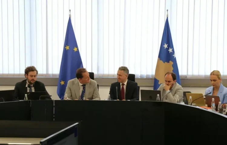 BE-ja dhe Kosova mbajnë takimin e parë të Komitetit për Reforma dhe Rritje