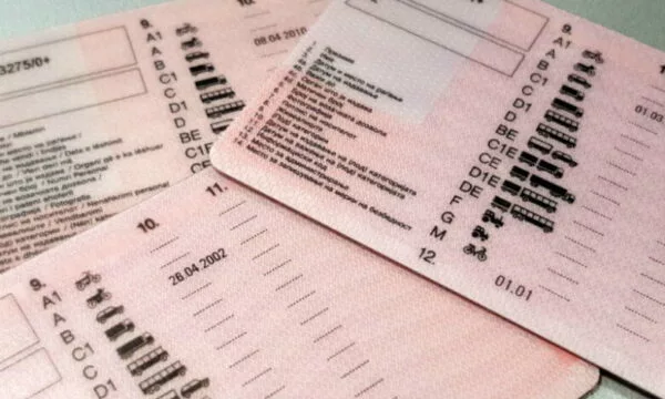 Policia e Kosovës konfiskuar mbi 6 mijë patentë shoferë nga fillimi i vitit 2026
