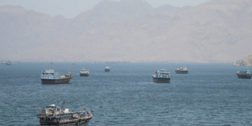 SHBA-ja heq bllokadën detare ndaj Iranit
