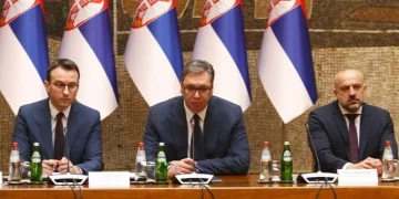 Në Serbi i reagojnë ashpër Vuçiqit: Radoiçiq akuzohet për kr*ime në Kosovë, jo për politikë